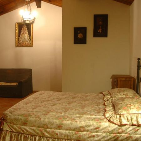 El Romerito Hostal Zalamea la Real Exterior foto